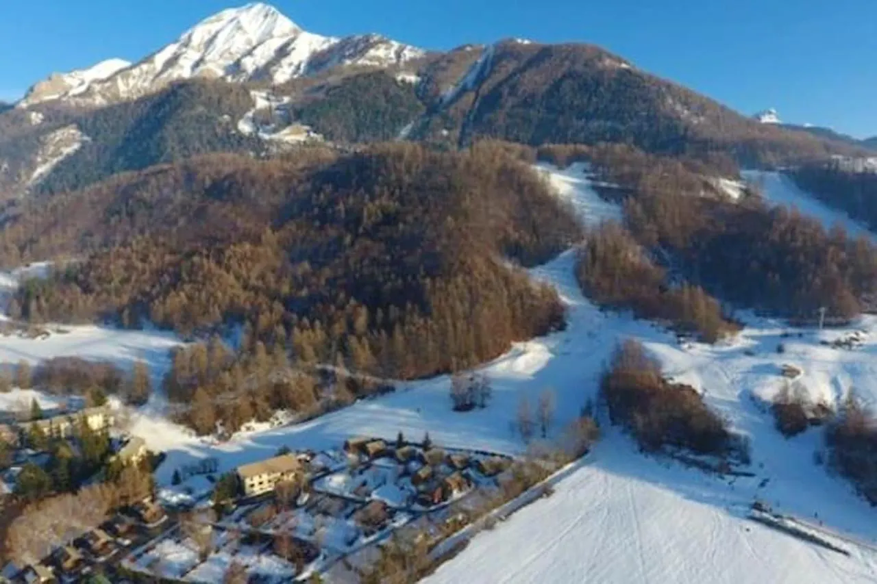 Chalet Charmant A Saint-Leger-Les-Melezes Avec Vue Sur La Montagne 0*,