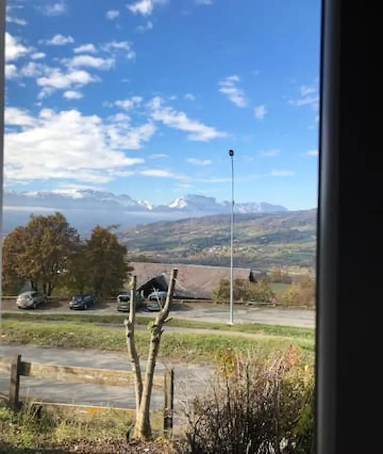 Chalet Charmant A Saint-Leger-Les-Melezes Avec Vue Sur La Montagne